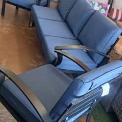 Halmuz
3-Seat Patio Aluminum Conversation Set in Navy Cushions