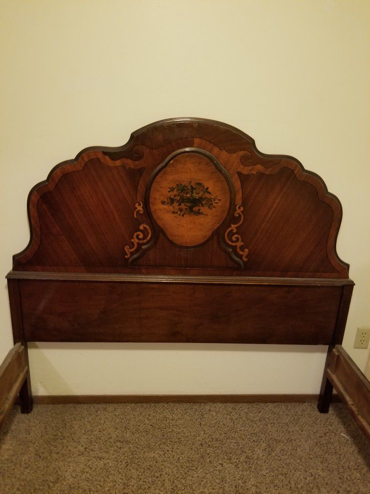 Antique Bed-Full Size