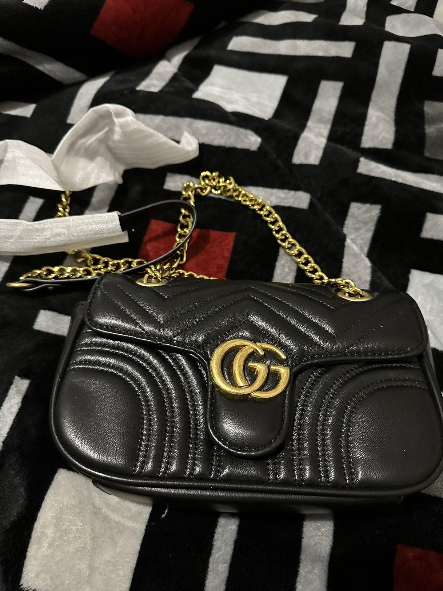 Gucci Marmont Handbag 