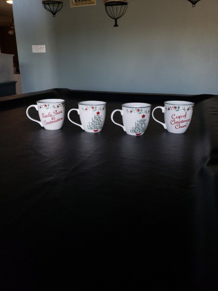 Large Christmas Coffee Mugs