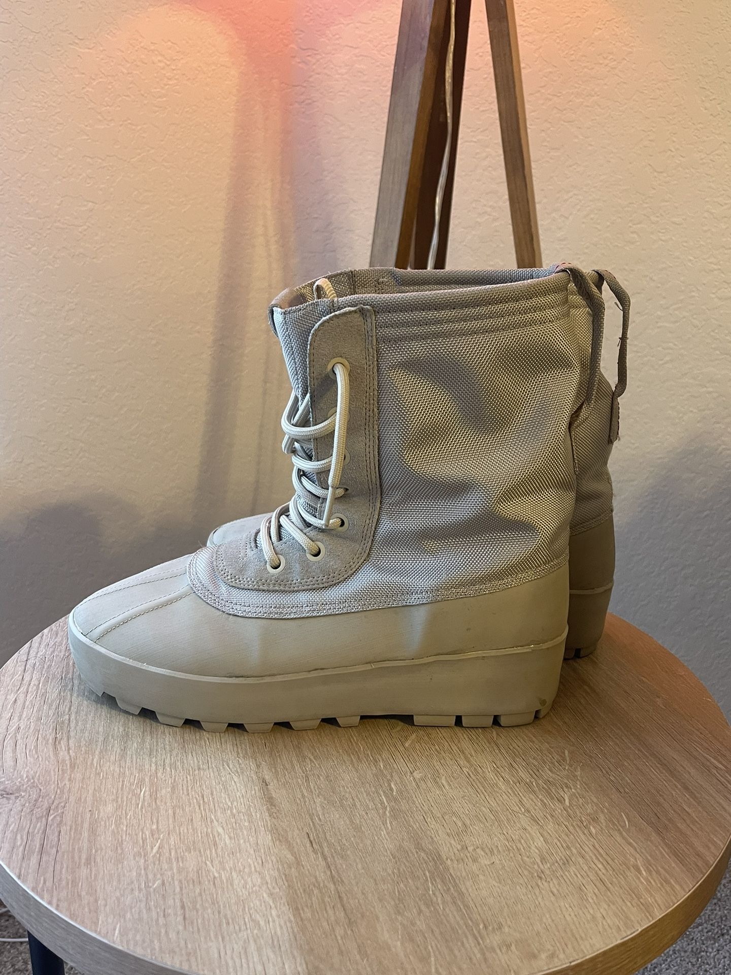 Adidas Yeezy 950 Peyote Size 11.5 for Sale in San Antonio TX OfferUp