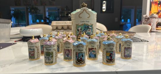 Pristine vintage Disney cookie jar and spice jar set