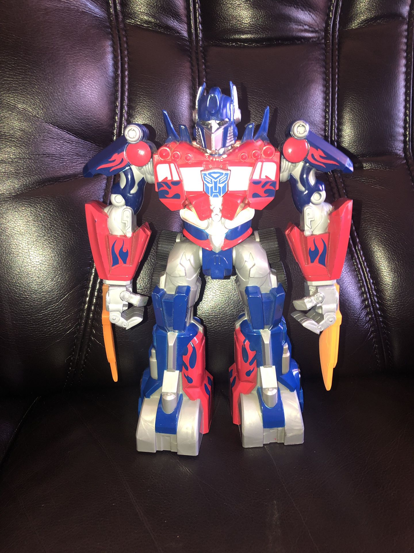 Transformers Optimus Prime Figure Toy Hasbro 2009