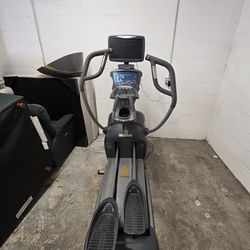 Elliptical Octane Fitness 4700 Pro!