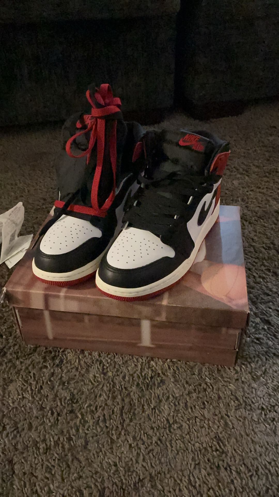Air Jordan 1 Retro Boys 4.5