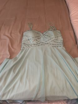 Size 12 Women’s Formal Dress