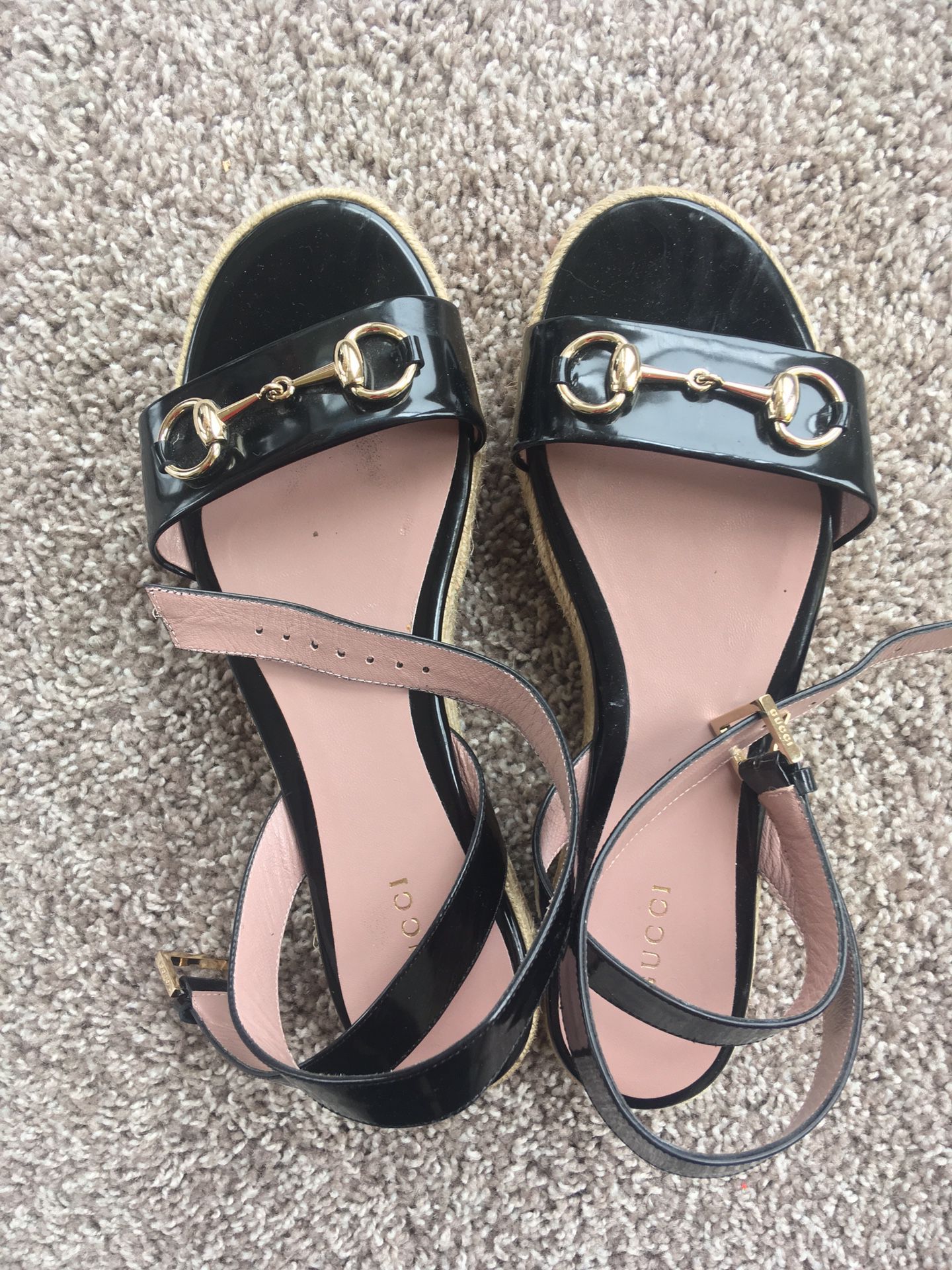 Gucci Wedge Sandals for Sale in Dallas, TX - OfferUp