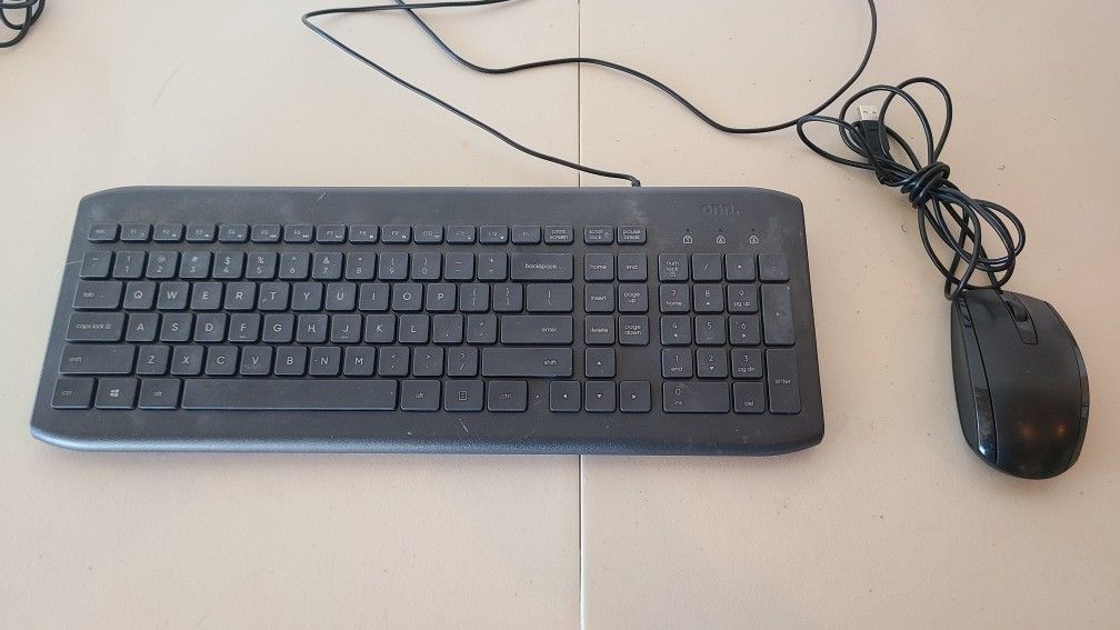 onn USB Computer Keyboard With Black HP Mouse