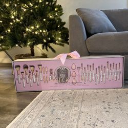 bedazzled makeup brush set