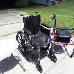 Black Wheelchair+Sit-down  Walker+Chair