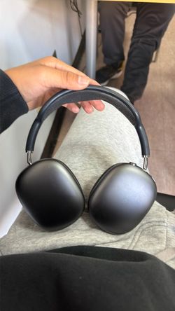 Apple AirPods Max Headphones Space Gray