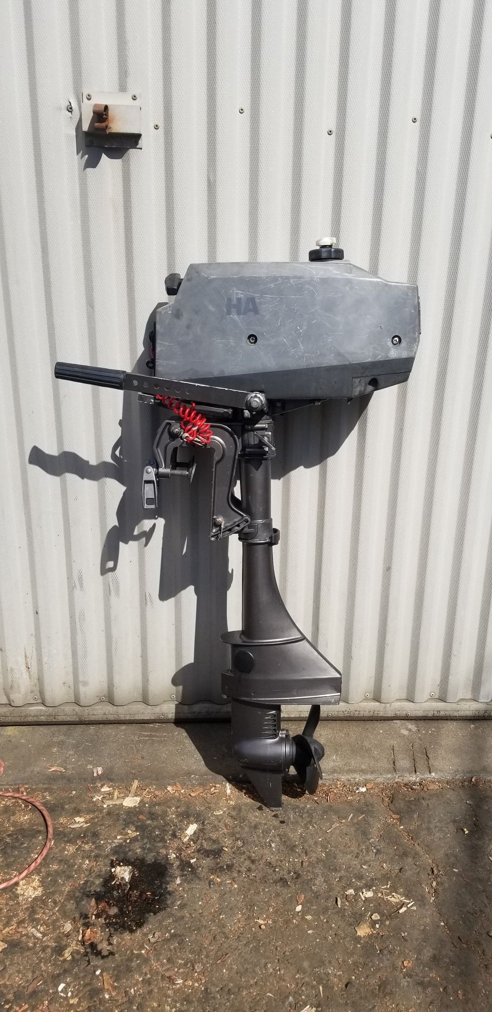 RUNS GREAT 3.5 hp Outboard boat motor