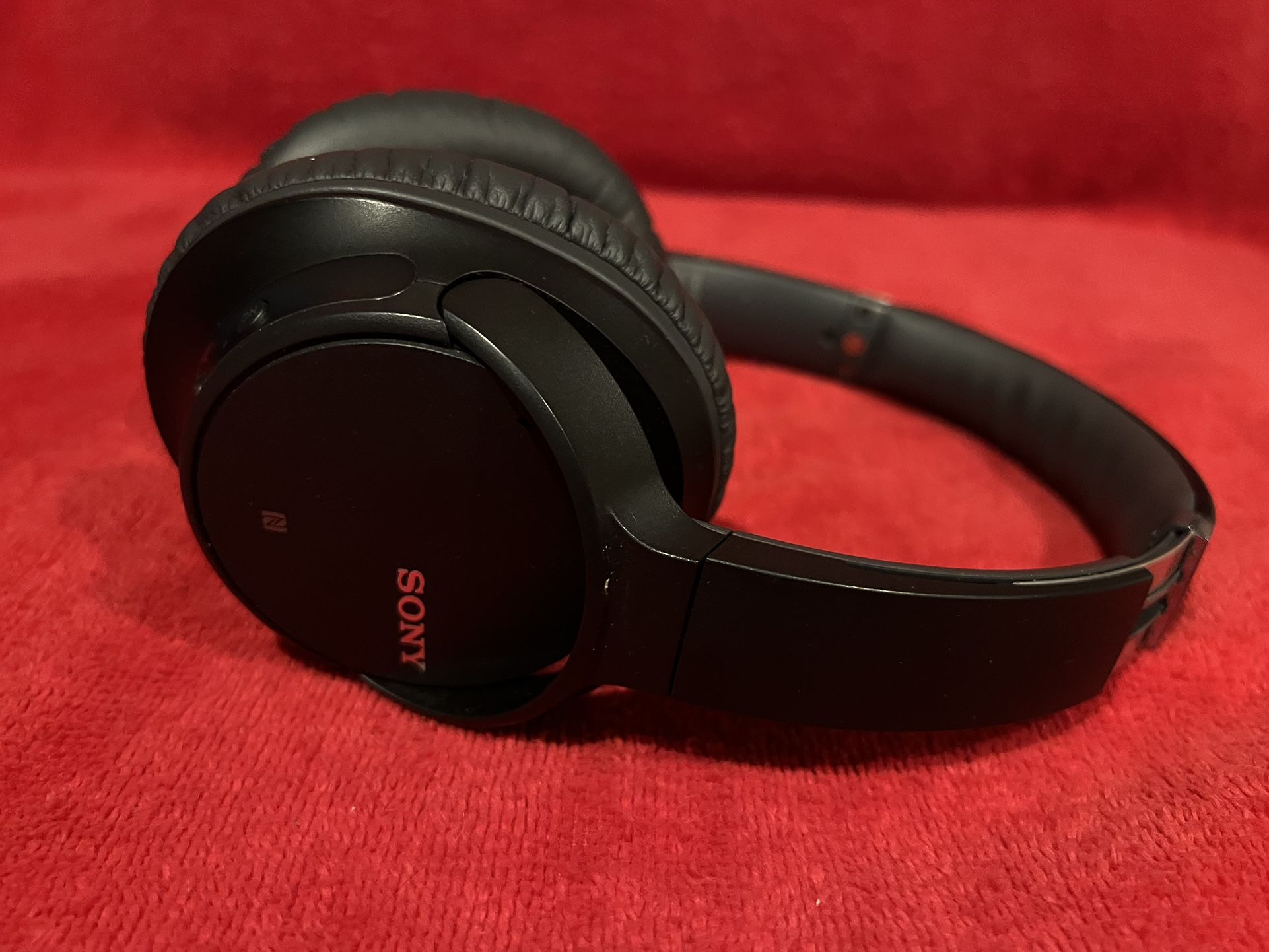Sony Wireless Noise Cancelling Over-the-Ear Headphones