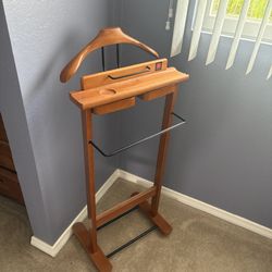 Quality Wood Suit and Tie Rack