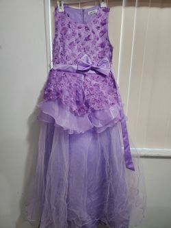 Isabella encanto costume size 8