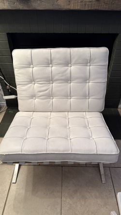 Minimalist Leather Chair