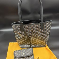 Goyard Black Reversible Mini Anjou in Black
