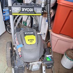 RYOBI 2700 psi pressure washer