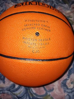 Autographed Hakeem olajuwon