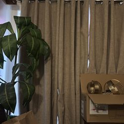 2 pc curtains light grey