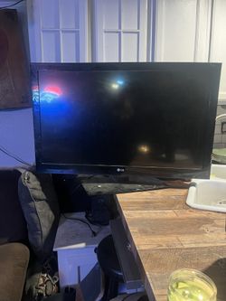 42” LG Tv Working Great