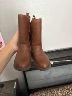 Oshkosh girls boots