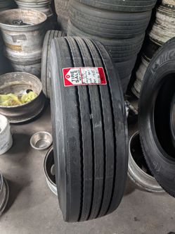 1 Michelin 275/80/22.5