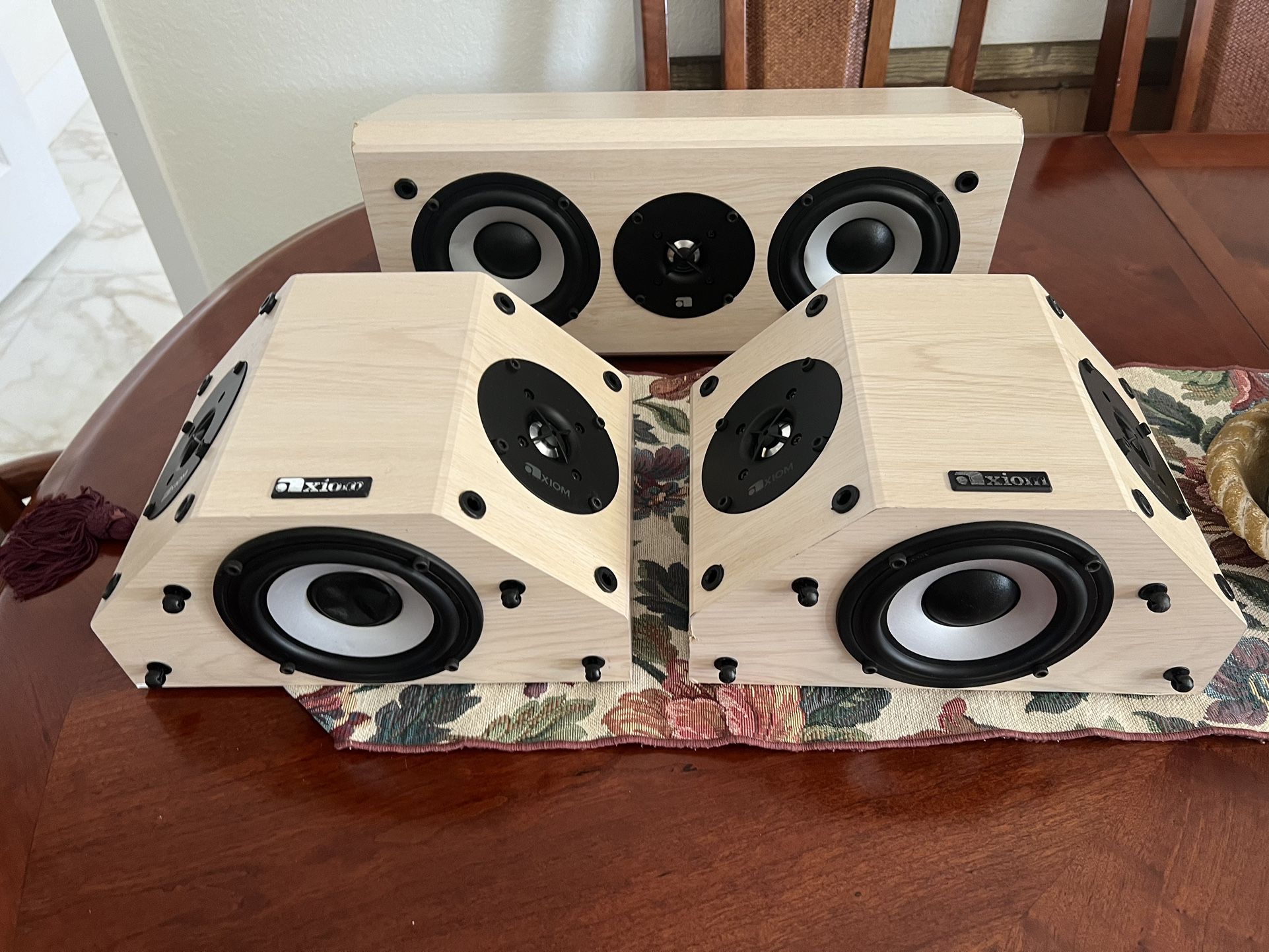 Powerful Speaker Set $240