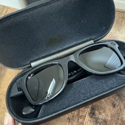 Meta Rayban Wayfarer Gen 1 Smart Sunglasses