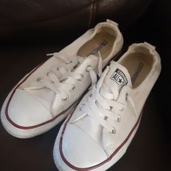 Size 8 Converse