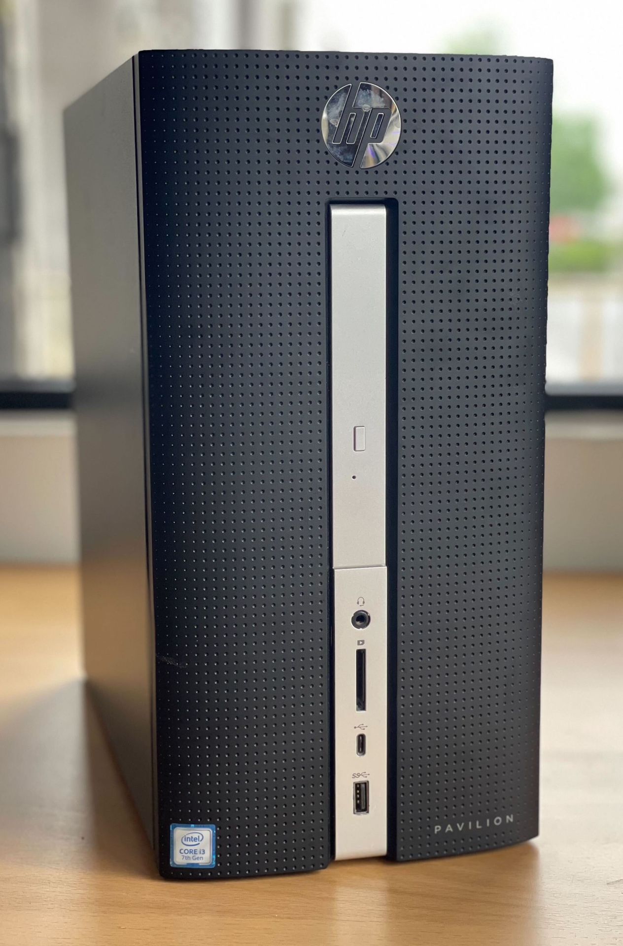 HP Pavilion - 570-P010 - Upgraded