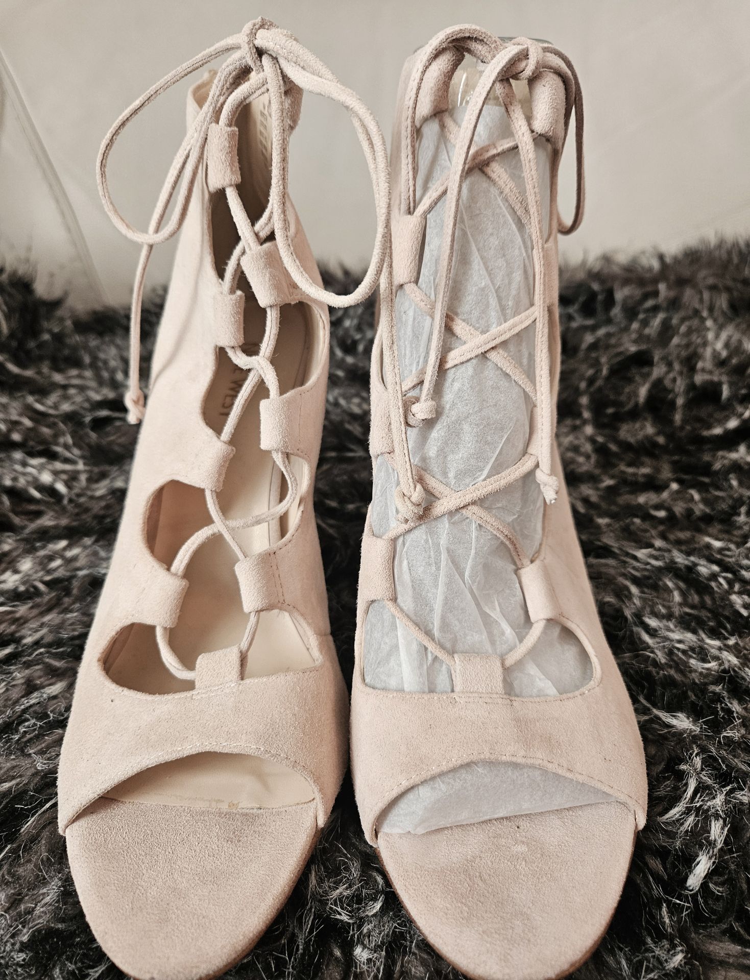 Nine West Peep Toe Pumps Natural Suede Booties Cream Women's Size 10 1/2