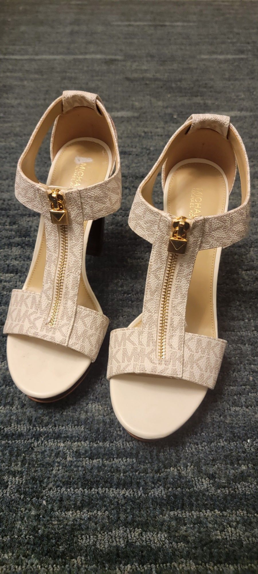 Micheal Kors Dress Sandals 