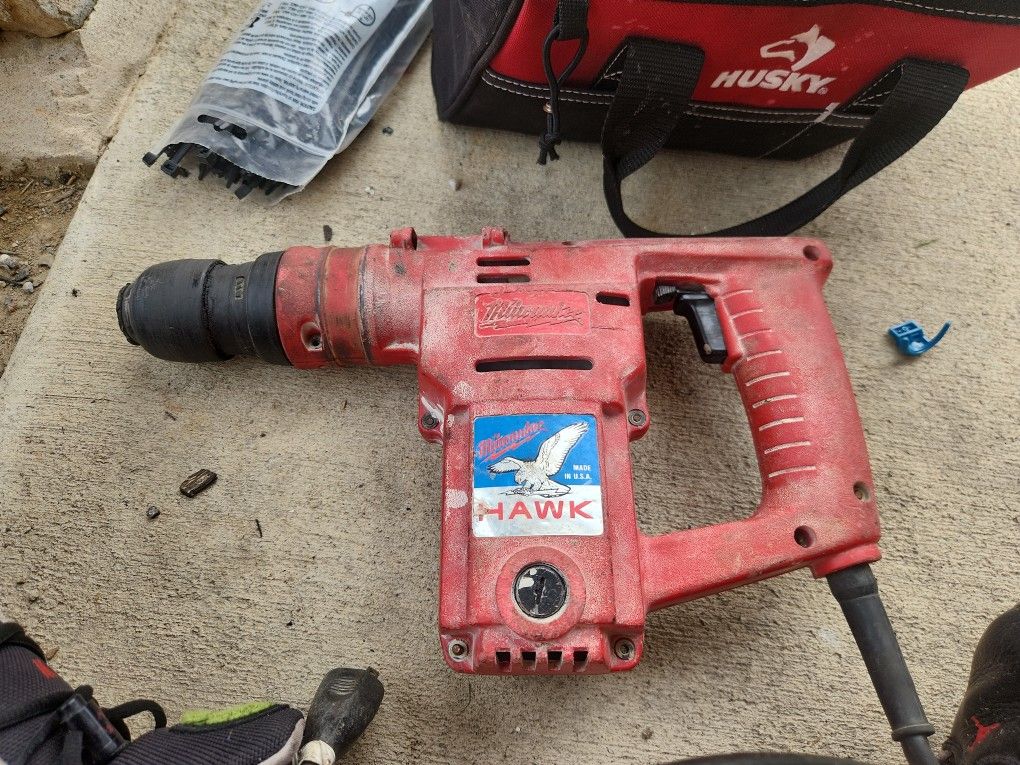 Milwaukee hammerdrill