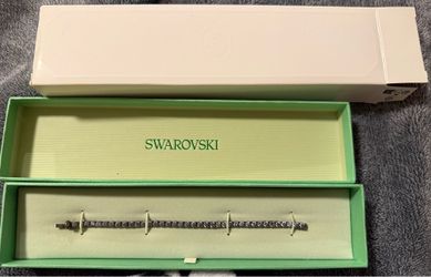 SWAROVSKI-TB RND SIVGR/RUSS BRACELET