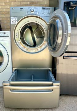 LG TROMM ELECTRIC DRYER WITH PEDESTAL
