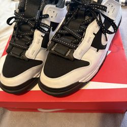 Nike Dunk Low Jumbo Reverse Panda 