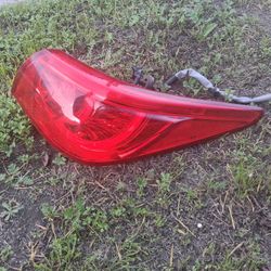 Infiniti Q50 Taillight 