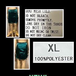 Size XL- NEW! Emerald Green Satin Skirt 