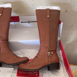 Tan Boots 