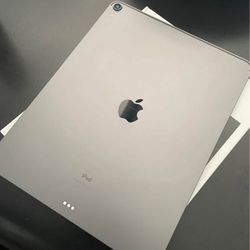 Apple iPad Pro (3rd Gen) 64GB, Wi-Fi, 12.9 in - Unlocked 