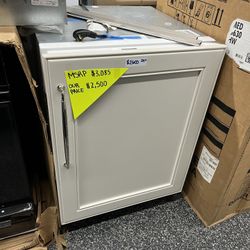 Sub Zero Designer Panel Ready 24” Refrigerator Under Counter 