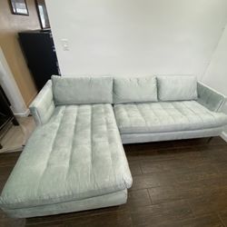 Couch (sectional)
