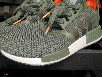 Adidas Original NMD_R1 Base Green Cargo Solar Orange Size 8.5