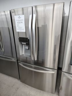 $749 (THIS WEEK ONLY: 50% OFF FRENCH 3 DOOR REFRIGERATORS) LG 28Cu Ft 36 W