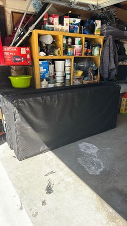 Foundation for cal king mattress