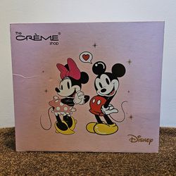 The Creme Shop Disney Mickey Minnie Mouse Sleep Mask Bath Bomb Pink Spa Set