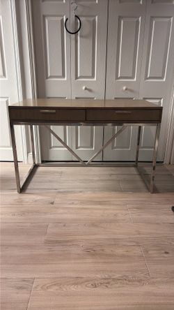 FREE DESK/ESCRITORIO GRATIS