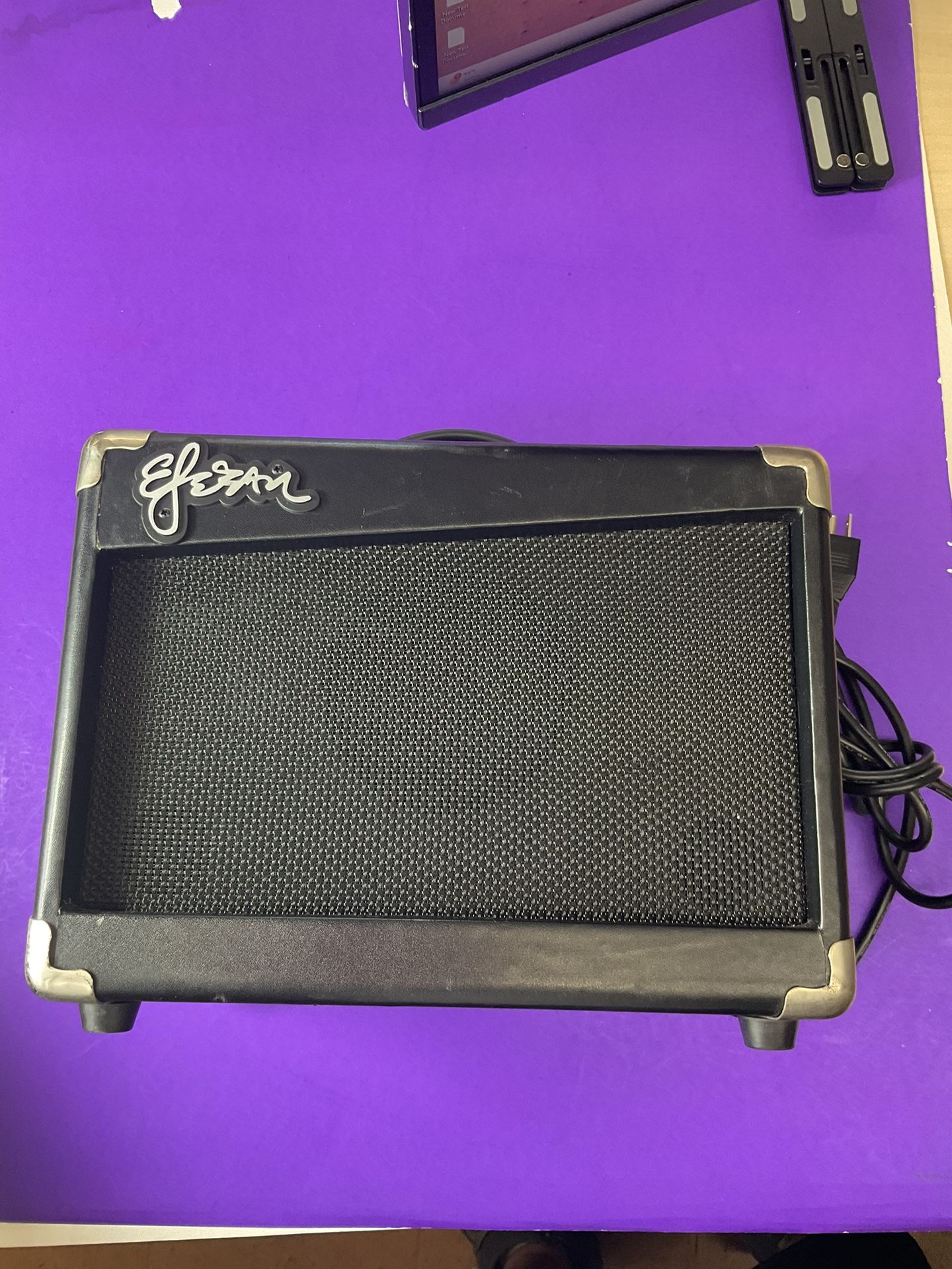 Esteban G-10 Guitar Amplifier.
