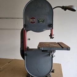 Vintage Delta Wood/Metal Bandsaw